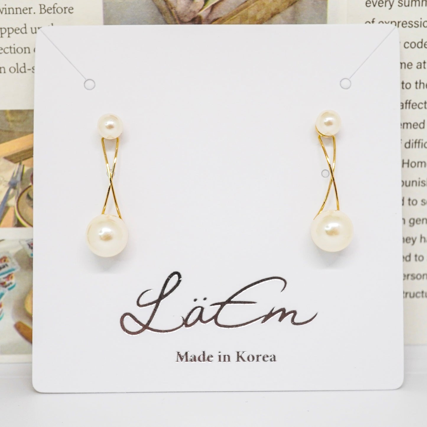 Ethereal Twist Pearl Earrings