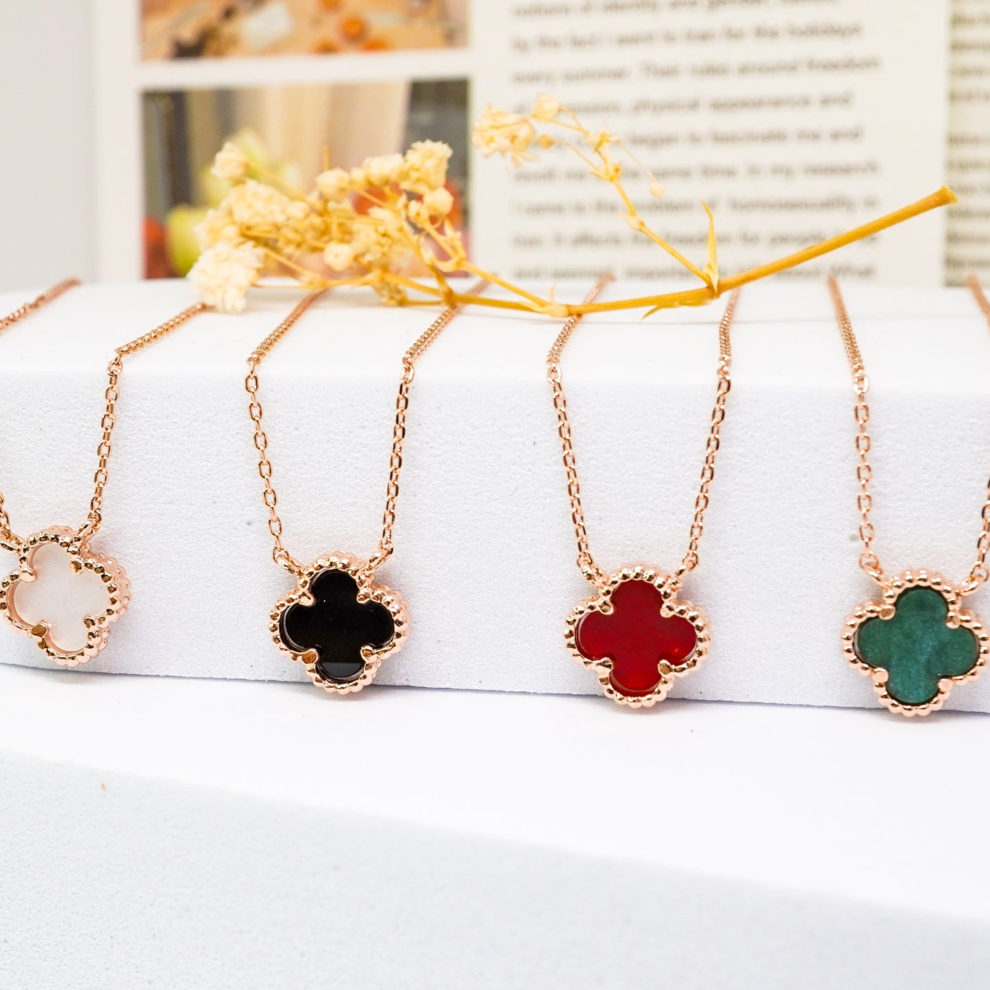 Clover Radiance Necklace